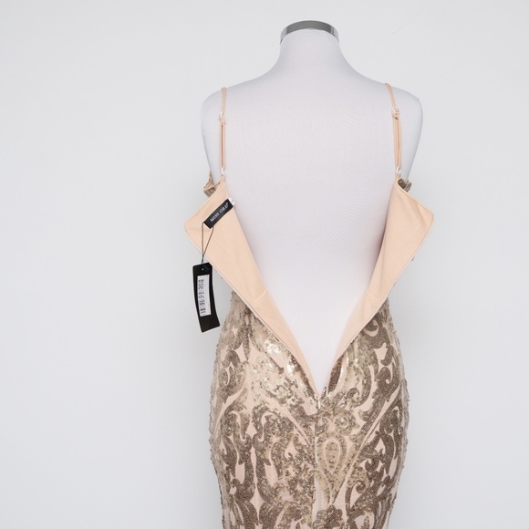 Miss Ord - Low Scoop Neck  Spaghetti Strap Mermaid Sequin Formal Dress - Picture 12 of 12